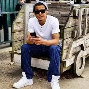 Meet your Posher, Eric